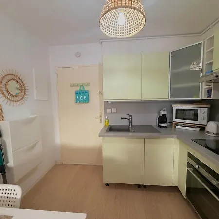 Apartment Apartment, Center Of Sainte-maxime, Within Walking Distance *